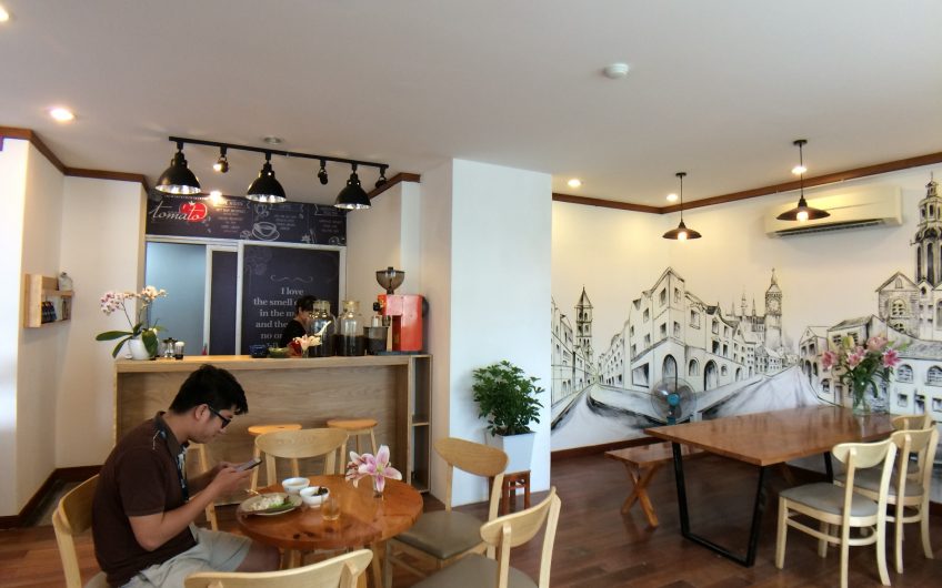 Hoàng Anh An Tiến (Gold House) – 2 PN, nội thất cơ bản, view hồ bơi