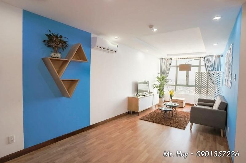 Hoàng Anh An Tiến (Gold House) – 2 PN, nội thất đầy đủ, view hồ bơi
