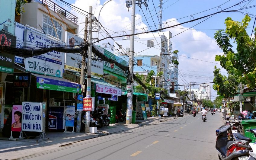 Nhà phố Mai Văn Vĩnh, Q.7 – Sau căn mặt tiền