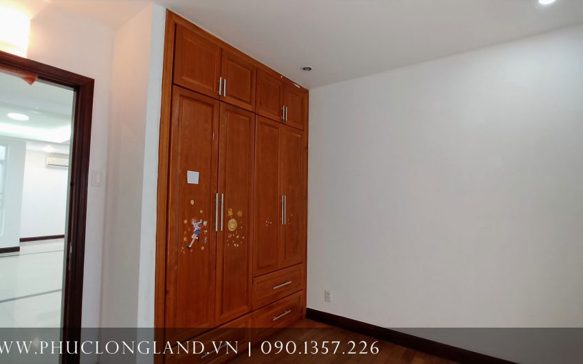 Him Lam Riverside | 145m² (4PN + 3WC) | View hồ bơi, công viên