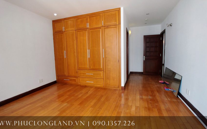 Him Lam Riverside | 145m² (4PN + 3WC) | View hồ bơi, công viên